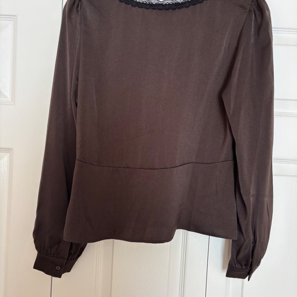 Wayf Longsleeve Brown Satin & Lace Blouse - Picture 4 of 6